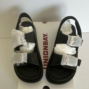 NWT Unionbay Vega Slingback  Sandals